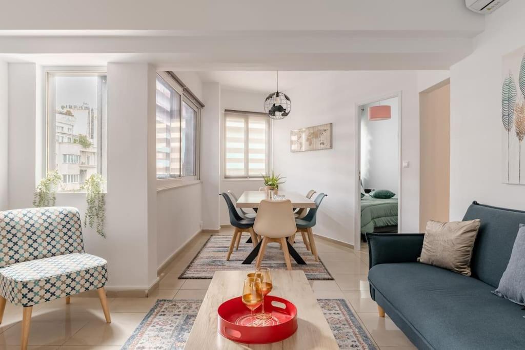 Brand New Bright Modern 6Bdr Apt-1Min To Acropolis Athens Ngoại thất bức ảnh