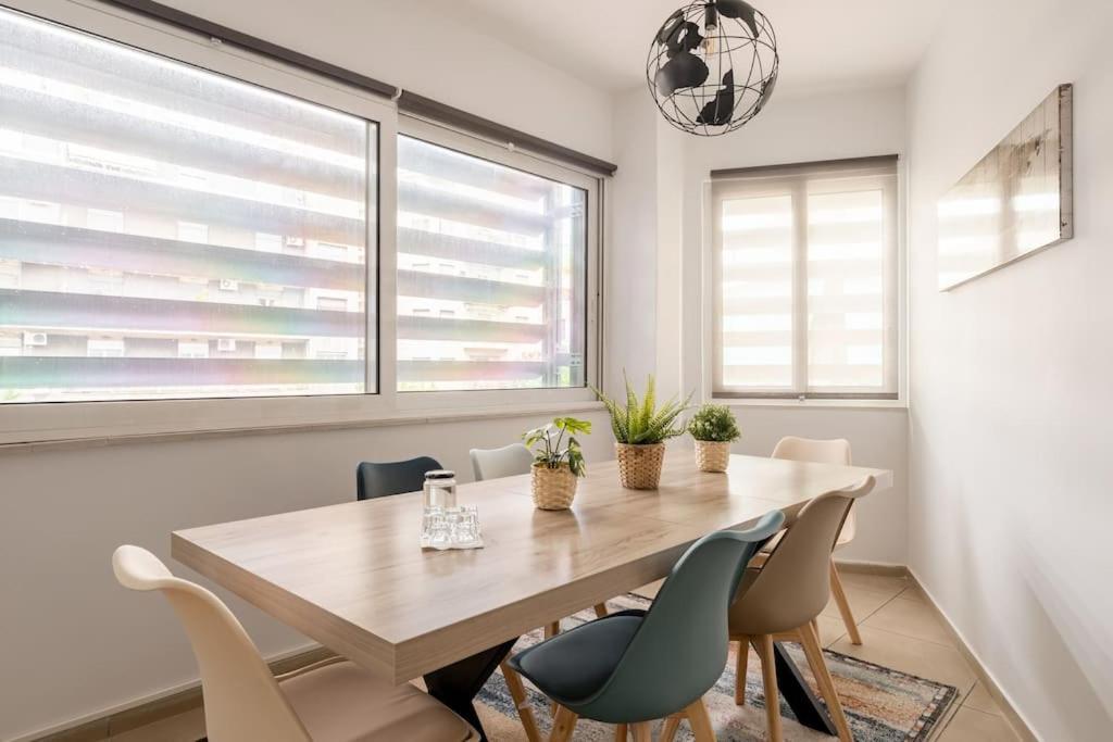 Brand New Bright Modern 6Bdr Apt-1Min To Acropolis Athens Ngoại thất bức ảnh
