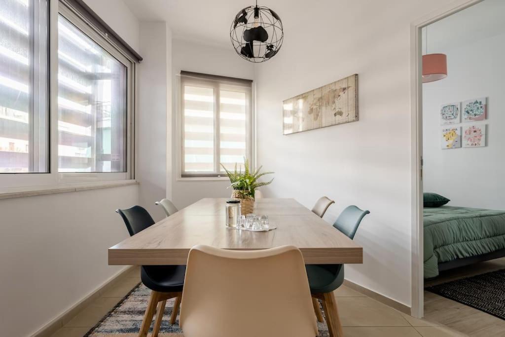 Brand New Bright Modern 6Bdr Apt-1Min To Acropolis Athens Ngoại thất bức ảnh