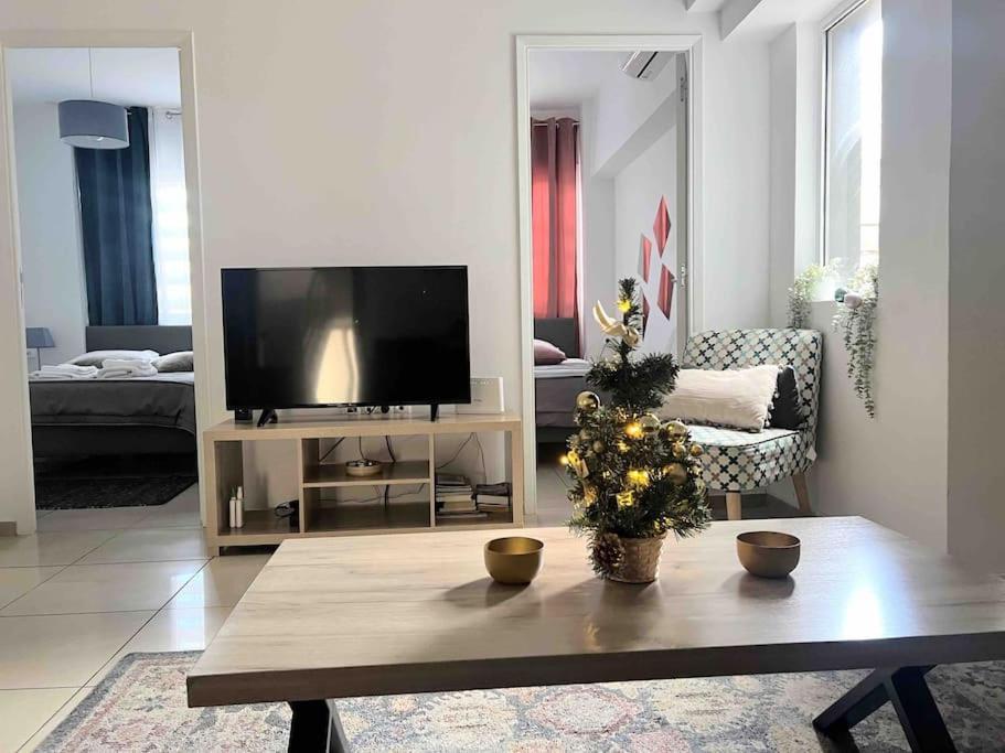 Brand New Bright Modern 6Bdr Apt-1Min To Acropolis Athens Ngoại thất bức ảnh