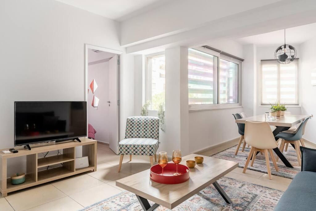 Brand New Bright Modern 6Bdr Apt-1Min To Acropolis Athens Ngoại thất bức ảnh